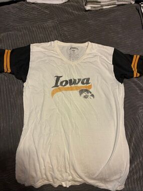 Iowa Short Sleeve Graphic Tee - White/Black with Gold Accent